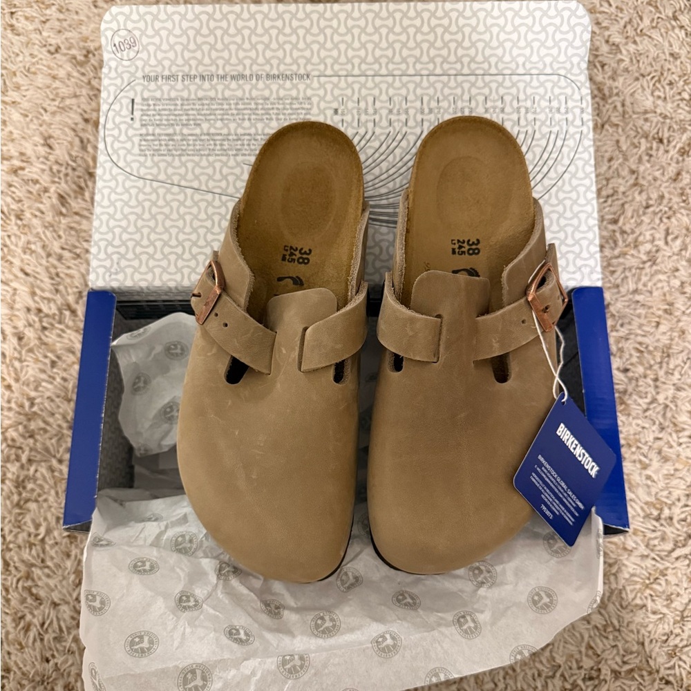 NWT Birkenstock Boston Clogs in Tabacco Brown NEW